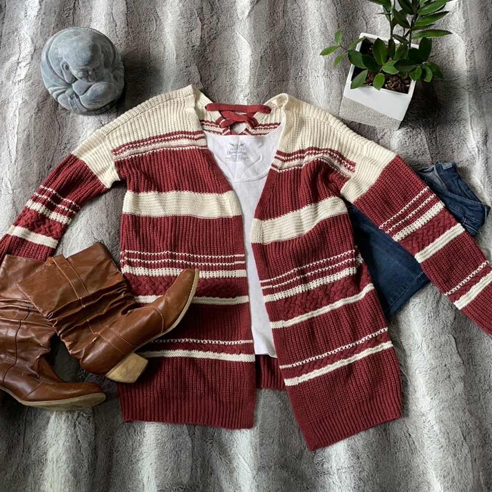 Maroon and Cream Pink Rose Cardigan
